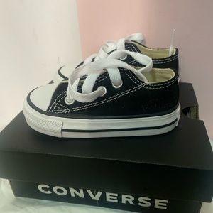 (SOLD) Toddler converse